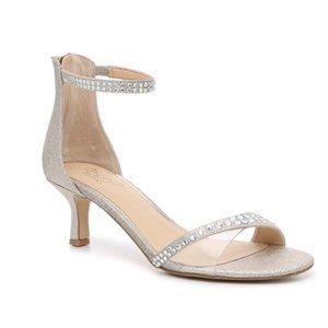 Badgley Mischka Silver Glitter Oswald Sandal Size 9.5